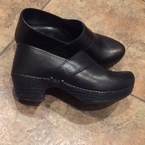 Dansko professional leather clog slip resistant